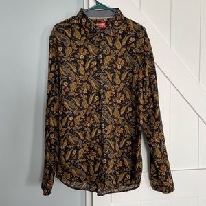 CONSEQUENCE, men’s dress shirt XL.